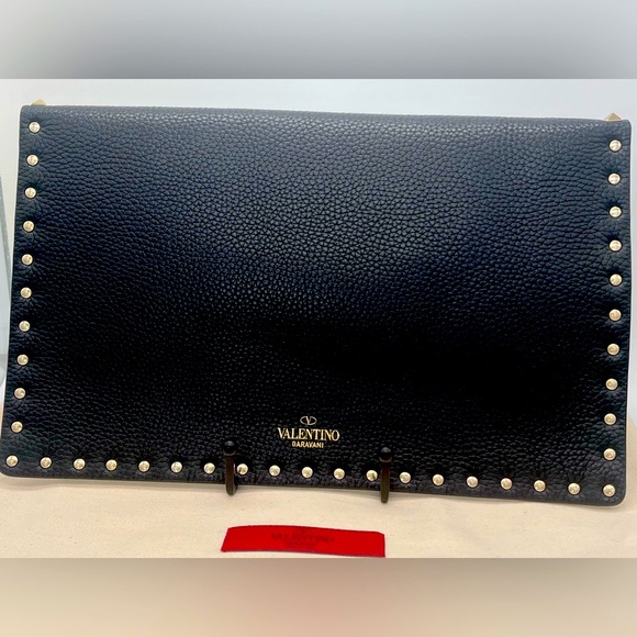 Valentino Garavani - Black Rockstud Envelope Flap Clutch w/ Gold Studs - EUC - Picture 2 of 6